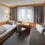 Hotel Gletscherblick 4*