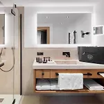 Gletscherblick Hotel 4*