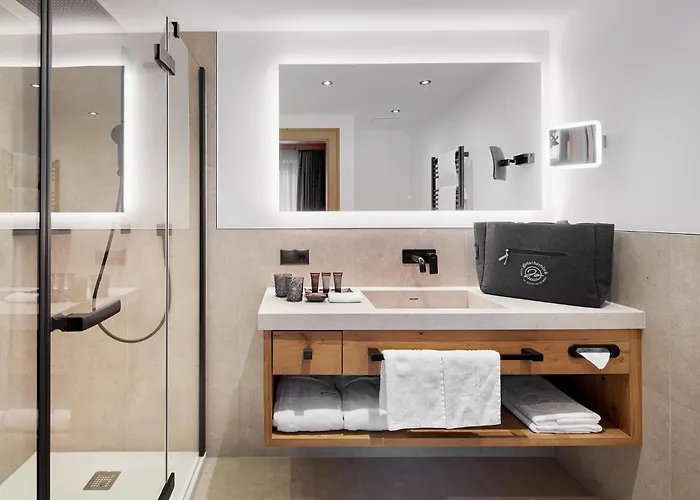 Gletscherblick מלון 4*