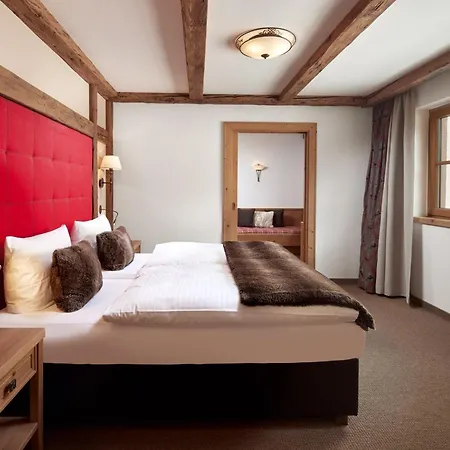 Hotel Gletscherblick 4*